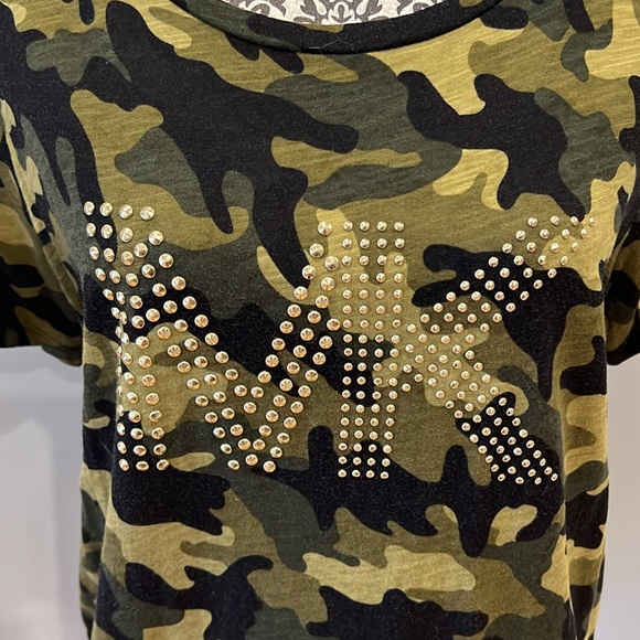 Michael Kors camouflage T-shirt - Picture 2 of 4